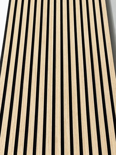 Wandpaneel Light Oak Furnier 2440x600x10mm